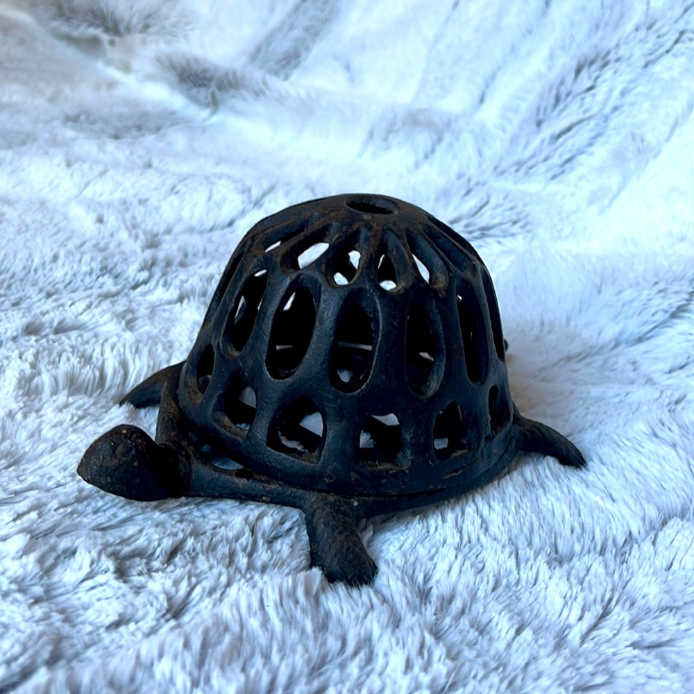 Antique Cast Iron Turtle String Holder